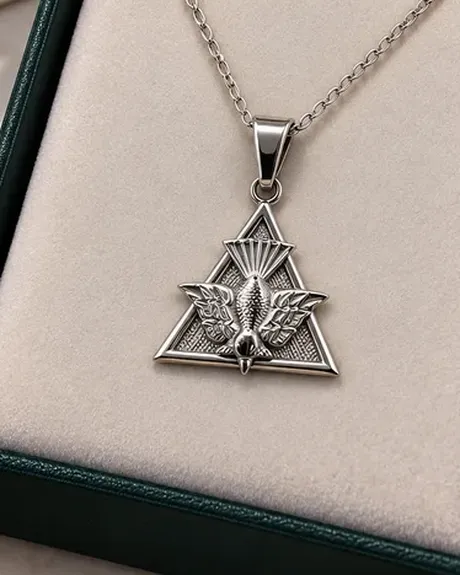 Dije de plata QRJ sin cadena